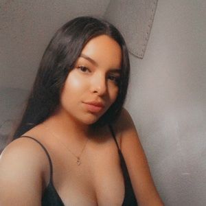 Meet your Posher, Perla